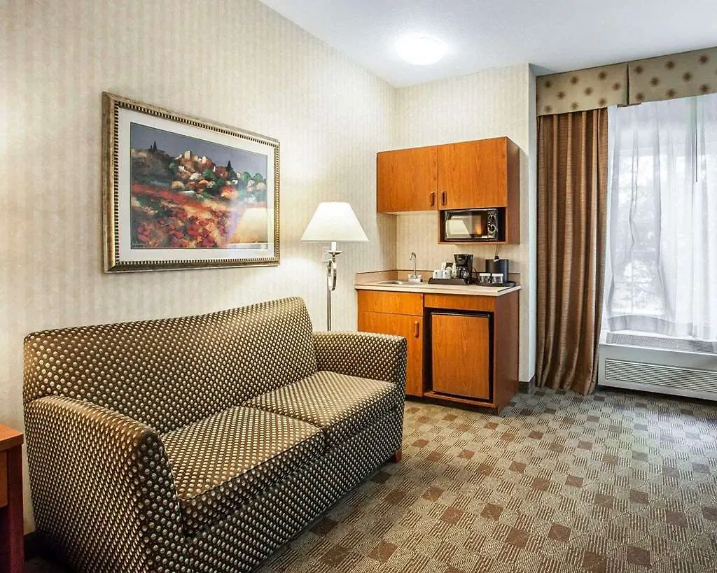 Clarion Hotel Portland International Airport