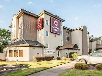 Clarion Hotel Portland International Airport