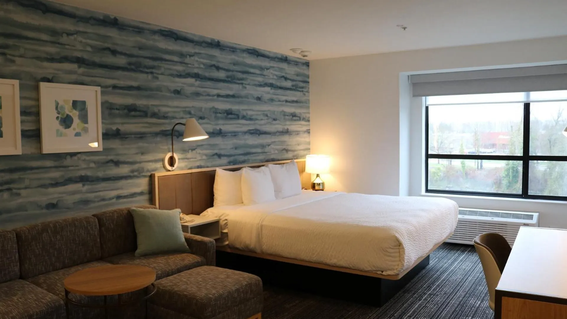 ***  Clarion Hotel Portland International Airport United States