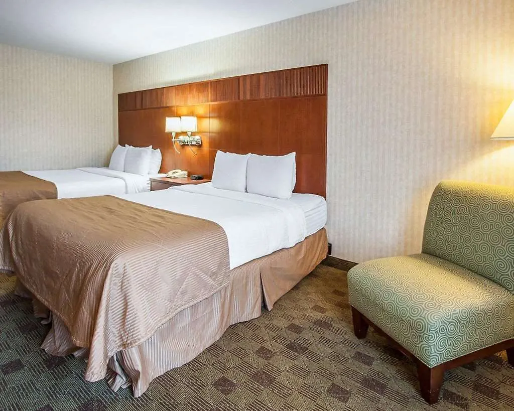 Clarion Hotel Portland International Airport